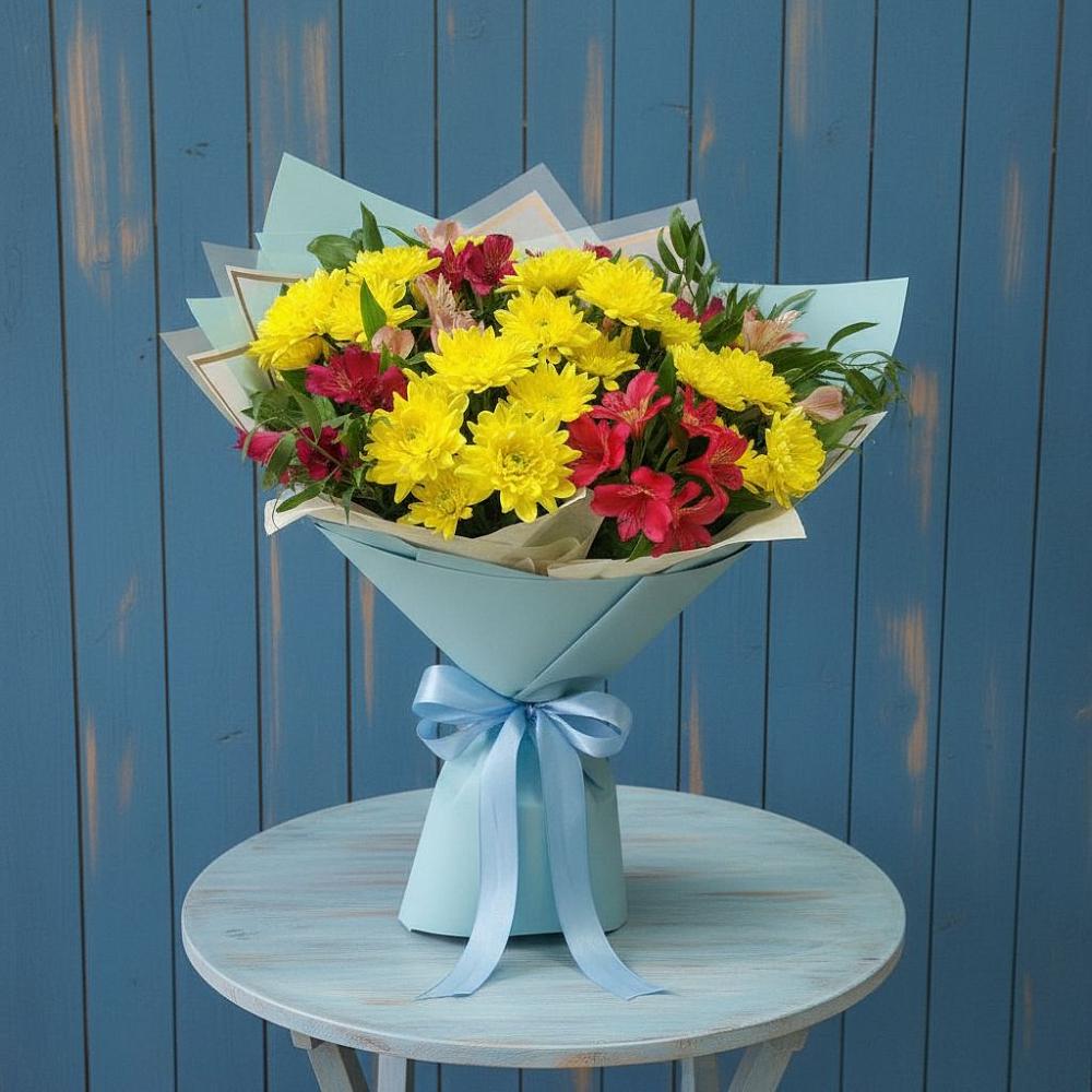 Букет цветов из: Альстромерии и Хризантемы в Горнозаводске