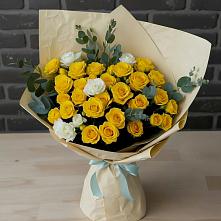 Букет цветов из:  Розы в Горнозаводске