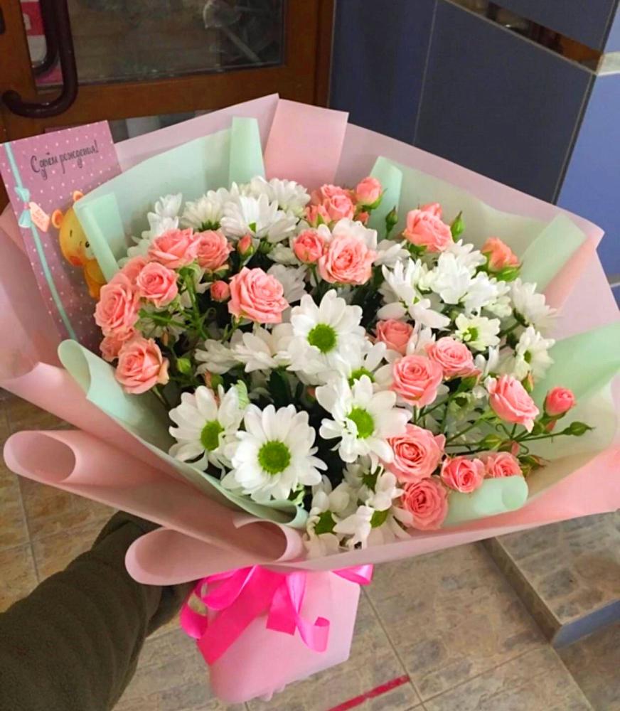 Букет цветов из: Розы и Хризантемы в Горнозаводске