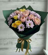 Букет цветов из:  Хризантемы и Розы в Горнозаводске