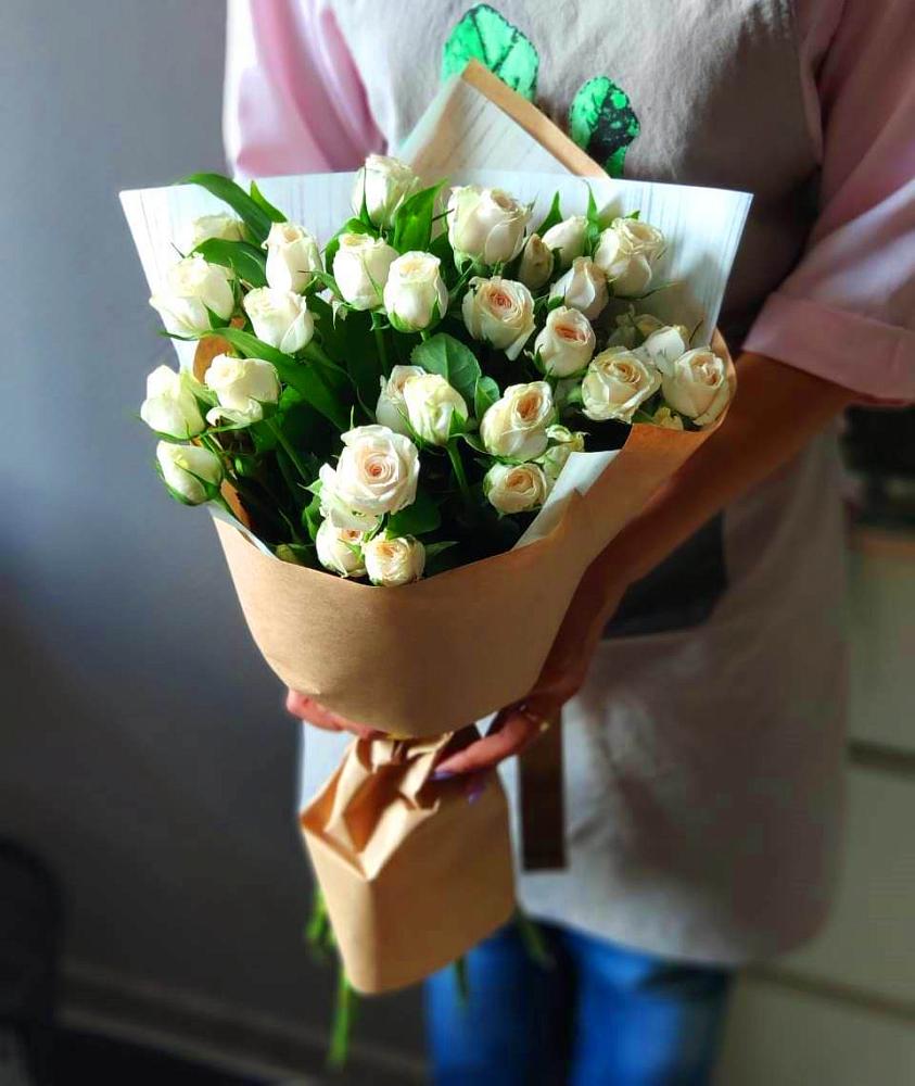 Букет цветов из: Розы в Горнозаводске