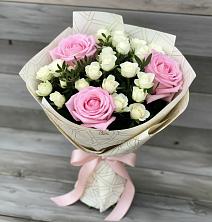 Букет цветов из:  Розы в Горнозаводске