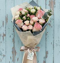 Букет цветов из:  Розы #REPLACE_PRED# Горнозаводске