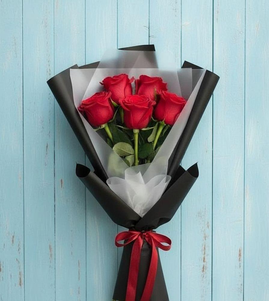 Букет цветов из: Розы в Горнозаводске