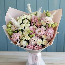 Букет цветов из:  Альстромерии и Розы в Горнозаводске